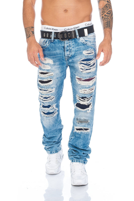 Cipo und Baxx Herren Jeans Hose mit destroyed Stellen welche mit buntem Stoff unterlegt sind dazu der Gürtel gratis