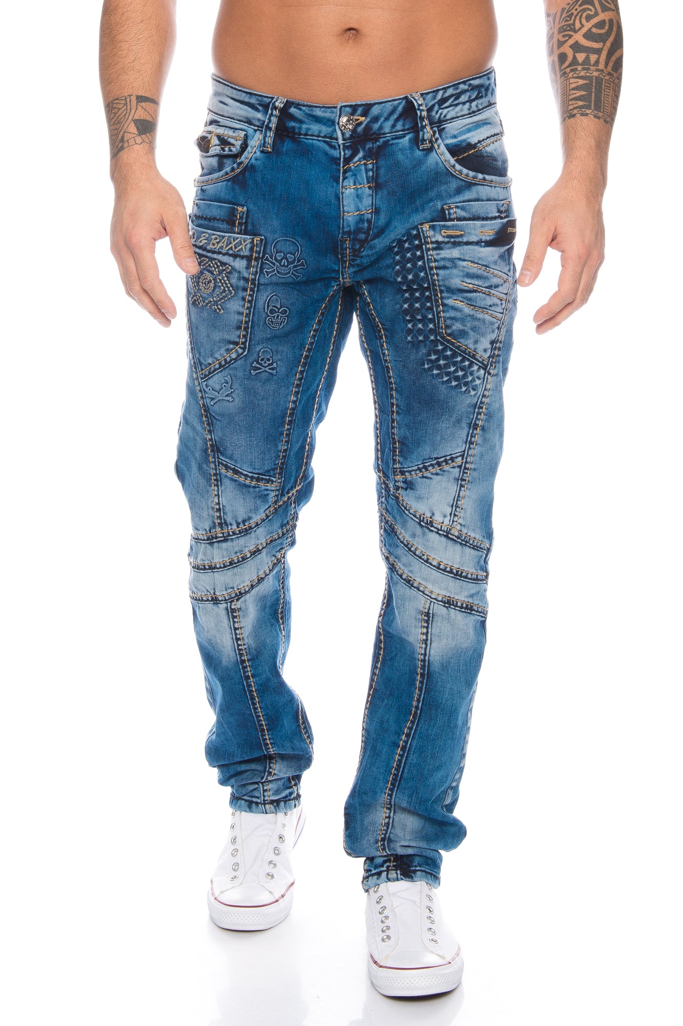 Cipo & Baxx Herren Jeans Hose in blau mit dicker Kontrast Nahtstruktur und 3D Stoffeffekten.