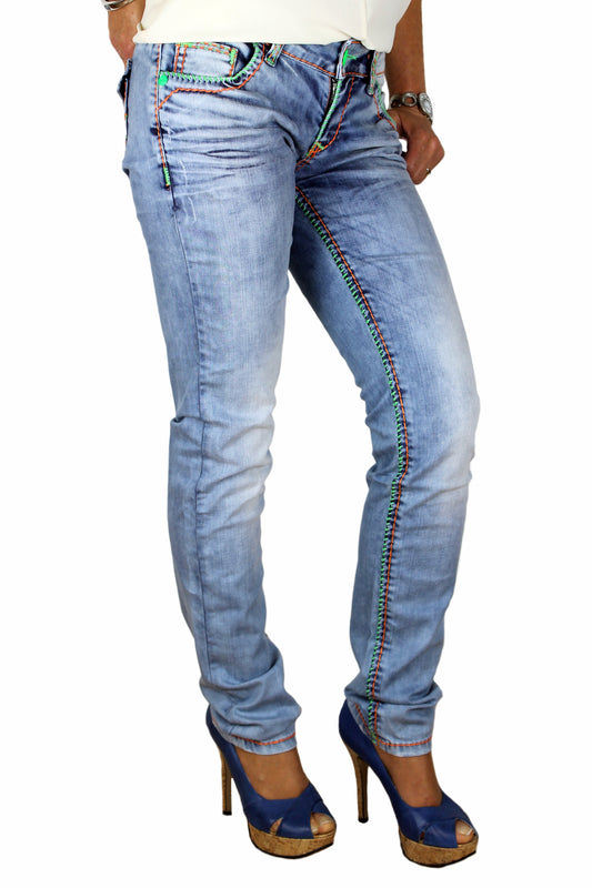 Cipo und Baxx Damen Jeans in blau mit dicken Neon Kontrastnähten.