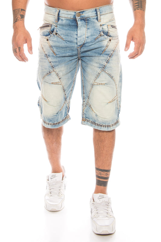 Cipo und Baxx Herren Bermuda Short mit dicken Nähten in hellblau